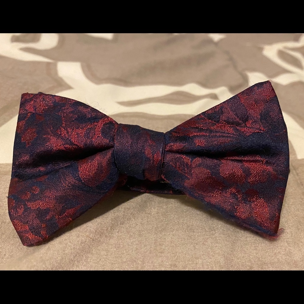 Express bow tie - Picture 2 of 2